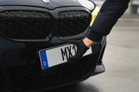 License Plate | Magnetic Snap On Holder